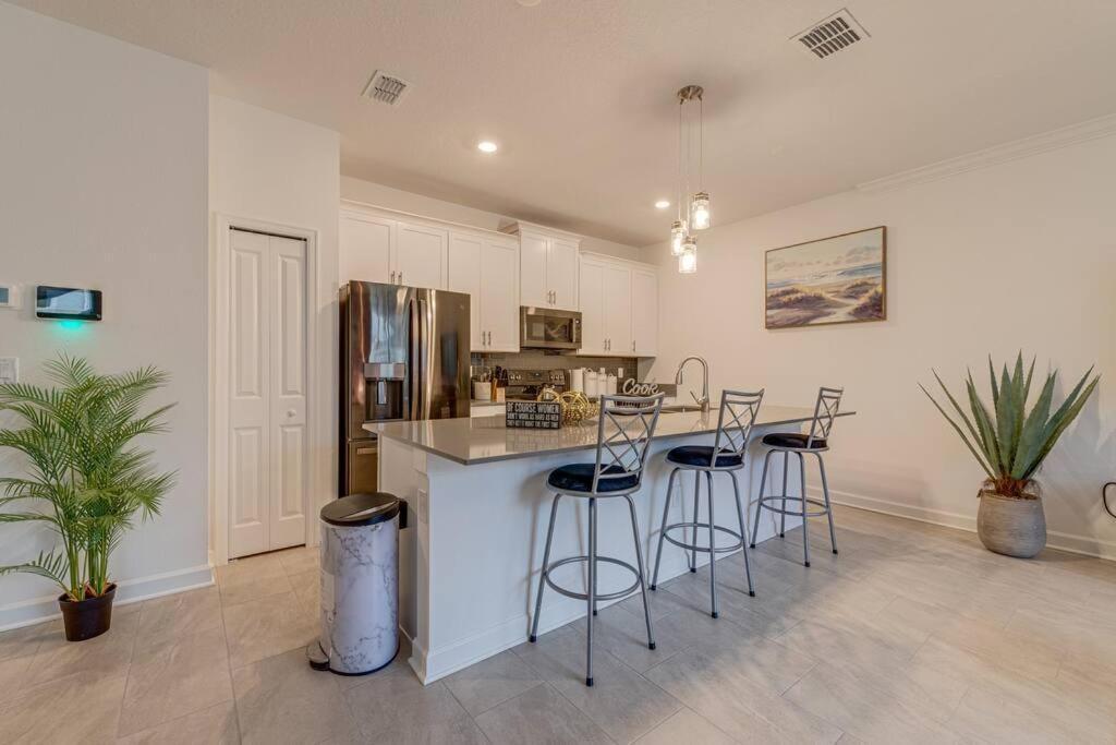 קיסימי Newly Listed Townhouse Storey Lake, Free Waterpark מראה חיצוני תמונה