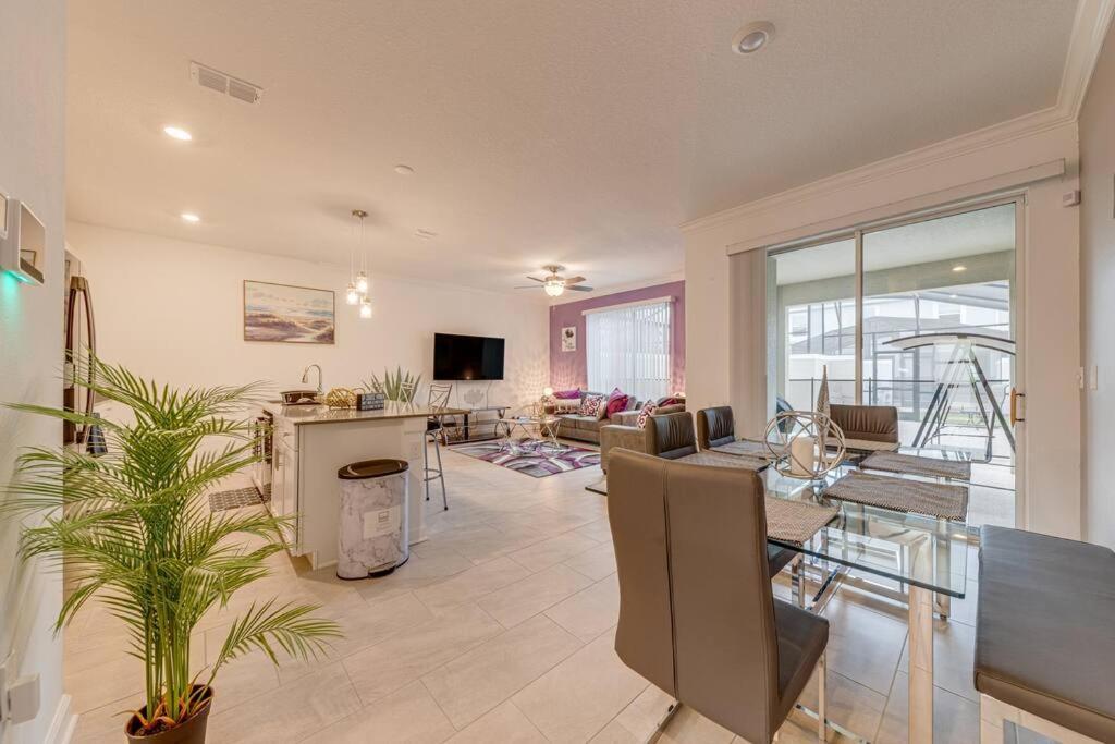 קיסימי Newly Listed Townhouse Storey Lake, Free Waterpark מראה חיצוני תמונה